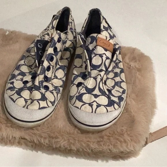Coach | Shoes | Coach Womens Patterned Sneakers Blue And  Coach Blue and Cream Women\'s Sneakers main image 0